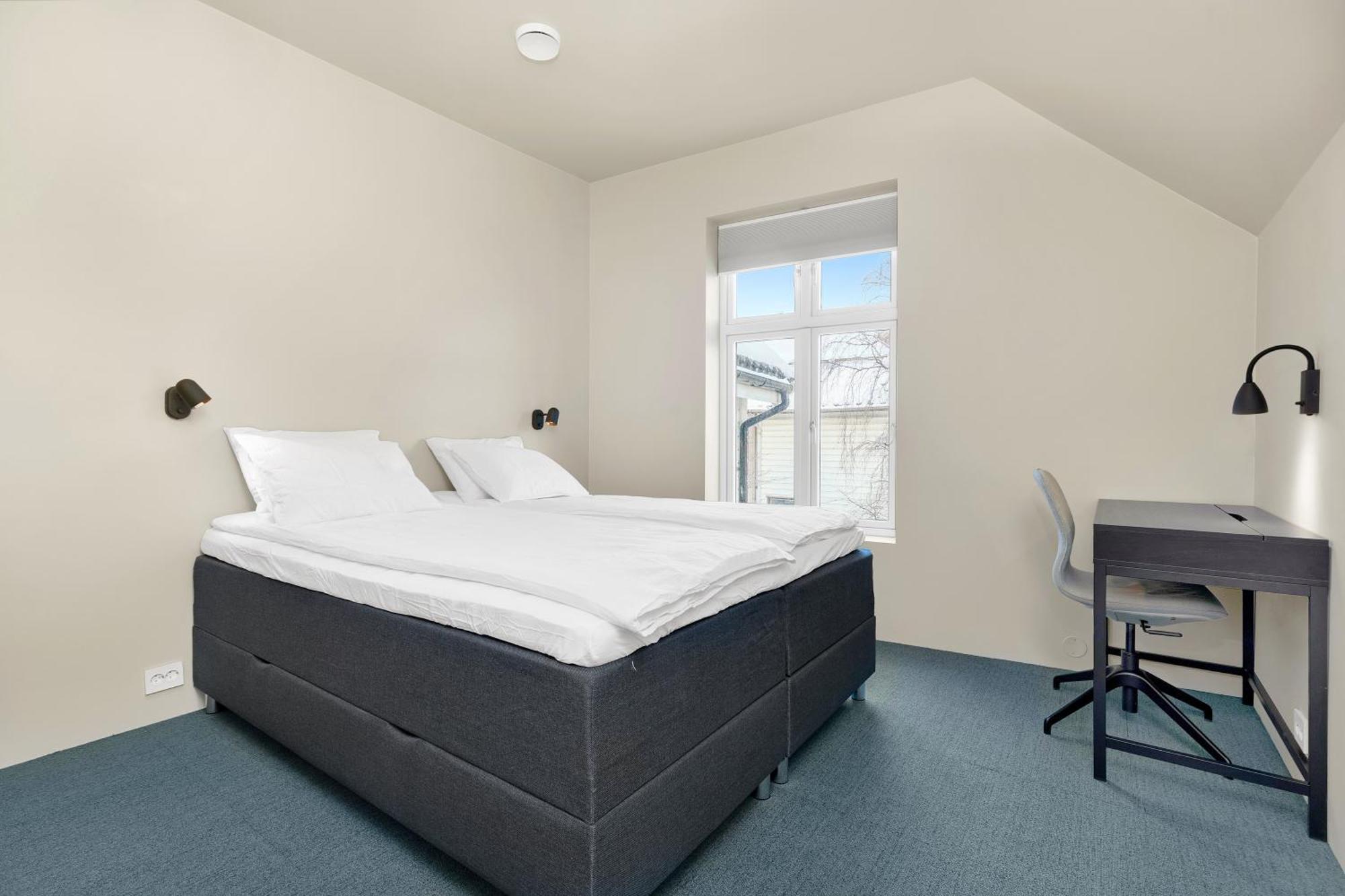 Central Guest House - Bedroom With En Suite Bathroom Στάβανγκερ Εξωτερικό φωτογραφία